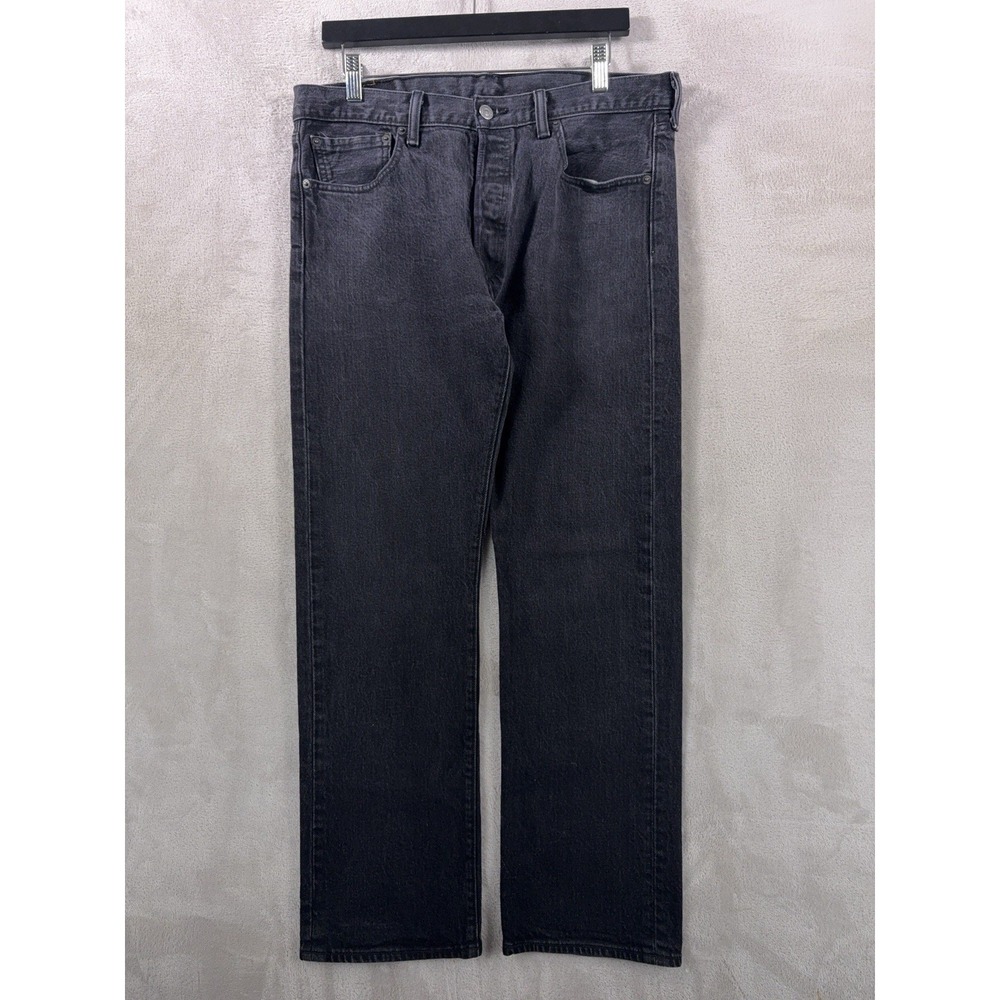 Levi's 501 Jeans Mens 34x28 Black Wash Button Fly Straight Leg Denim Cotton